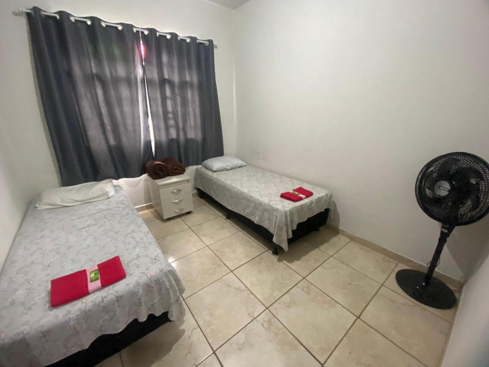 Casas De Temporadas - Hotel Recanto Do Sossego Uberlândia Стая снимка