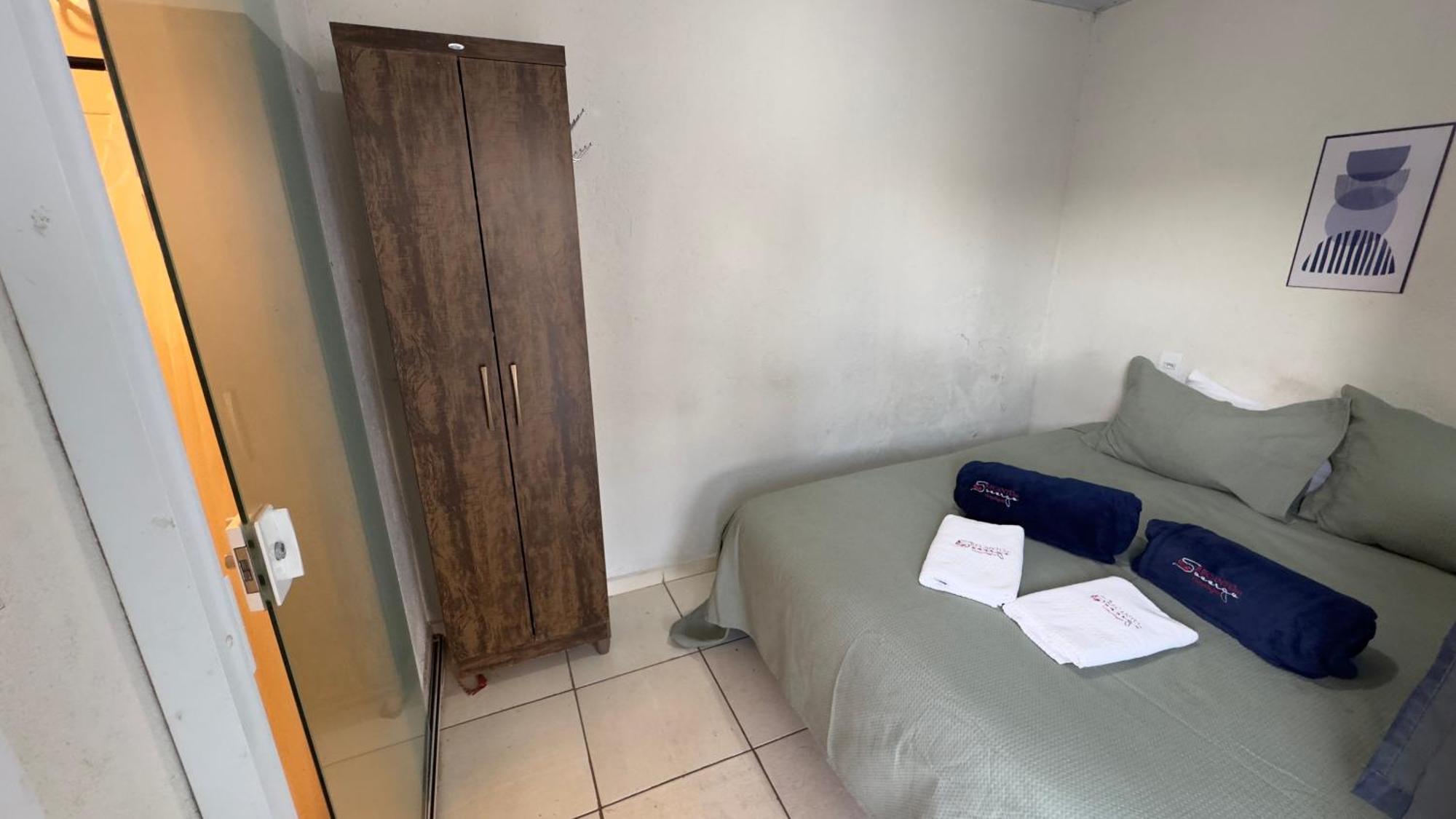 Casas De Temporadas - Hotel Recanto Do Sossego Uberlândia Стая снимка